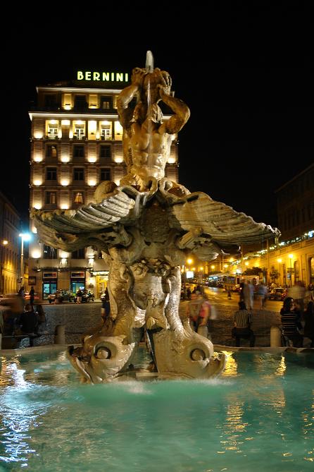 Fuente del Tritón en la Plaza Barberini