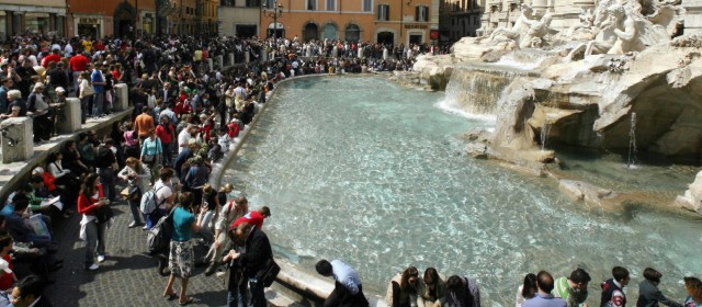 Récord de monedas en la Fontana di Trevi