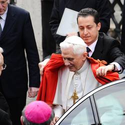 Comienza el juicio a Paoletto, el mayordomo espía del Vaticano