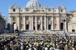 Roma se prepara para el último Angelus de Benedicto XVI